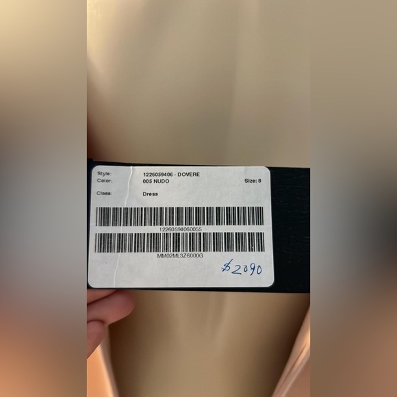 MAX MARA
Dovere Ruffled Cady Dress In Beige - Picture 6 of 14